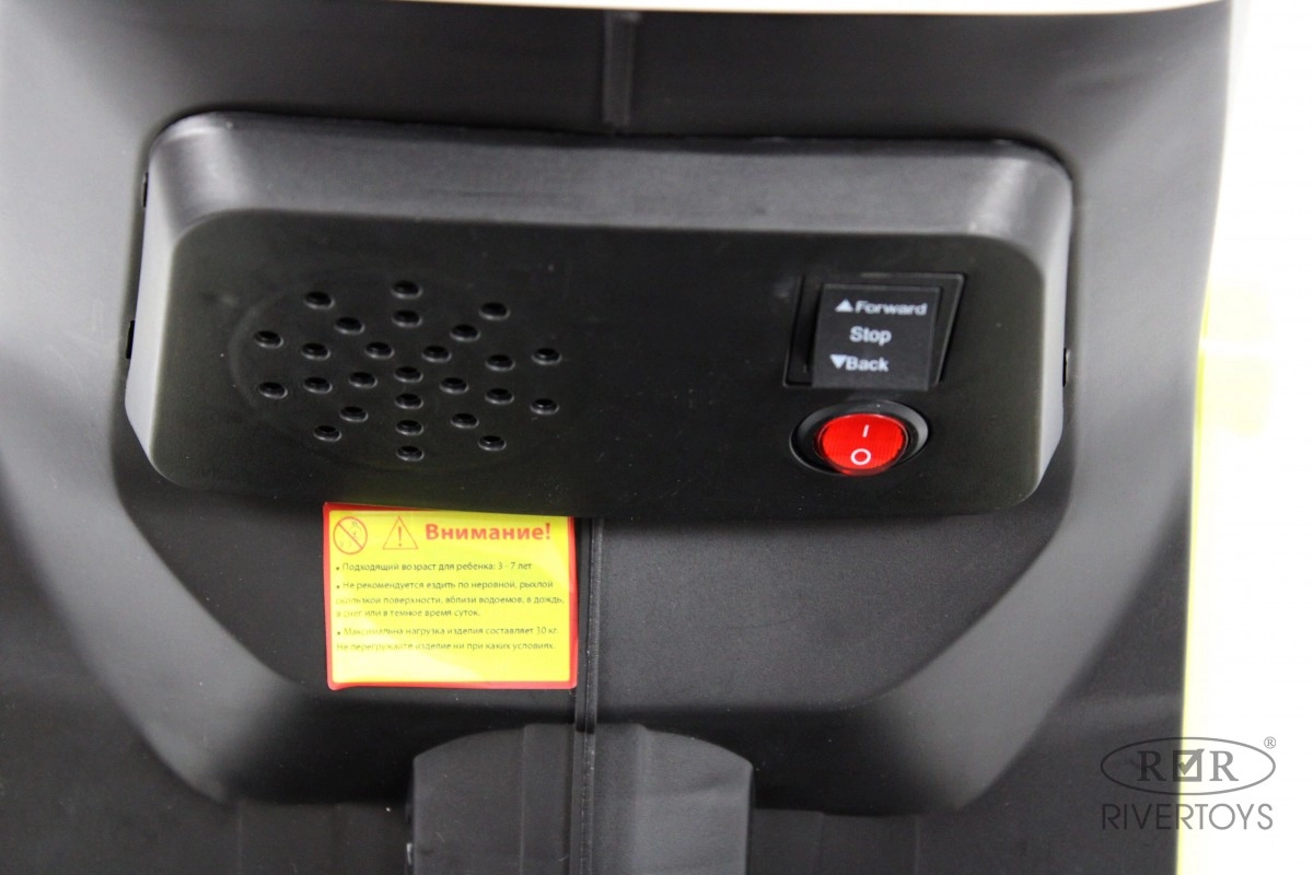 Детский электромобиль RiverToys G888GG белый 1plik0mdty92seu00kqla1gz4ft7781c