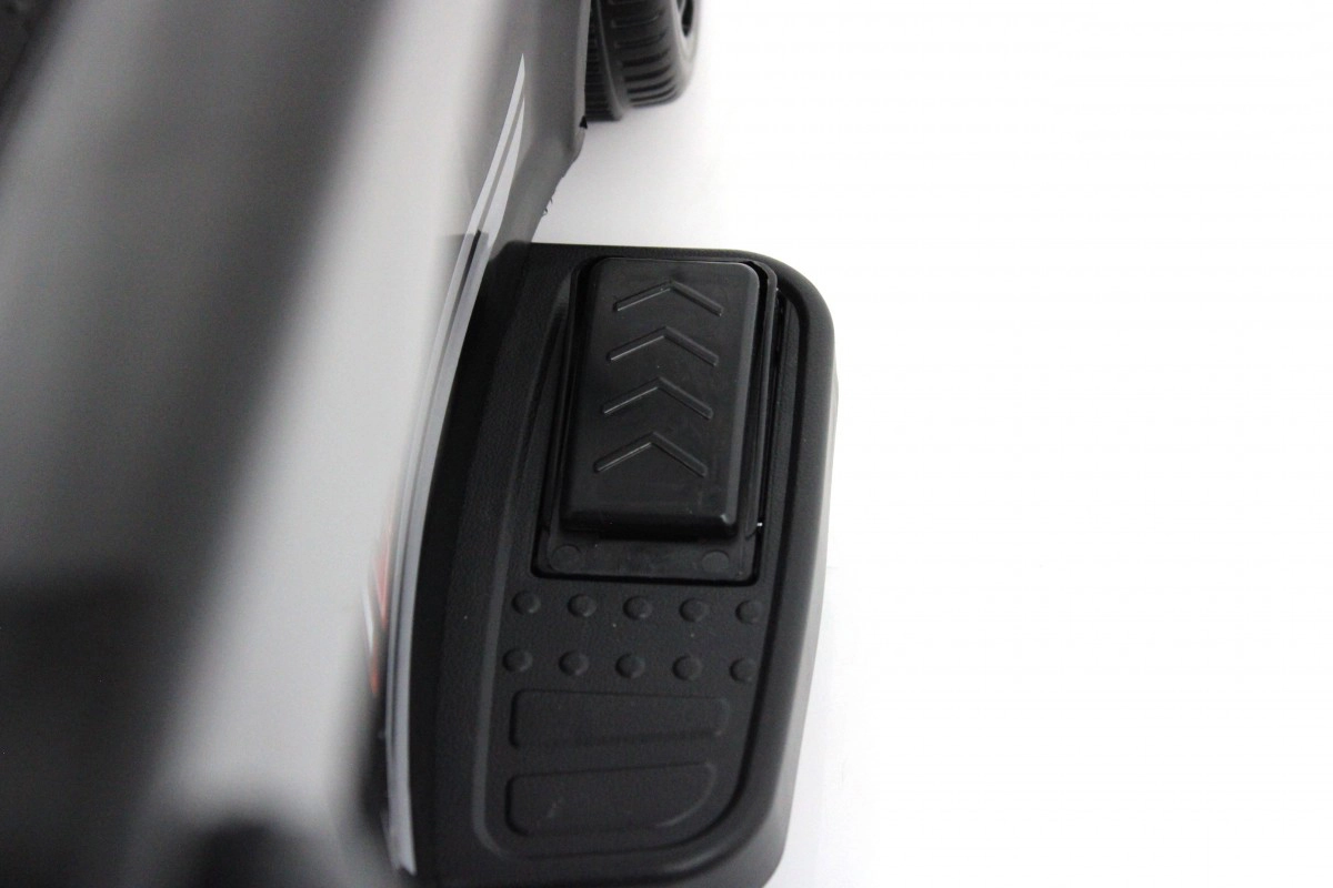 Детский толокар RiverToys F001FF-P с родительской ручкой черный k2d437wsoo9p2j5ivgvvcrxxq0n7y07e