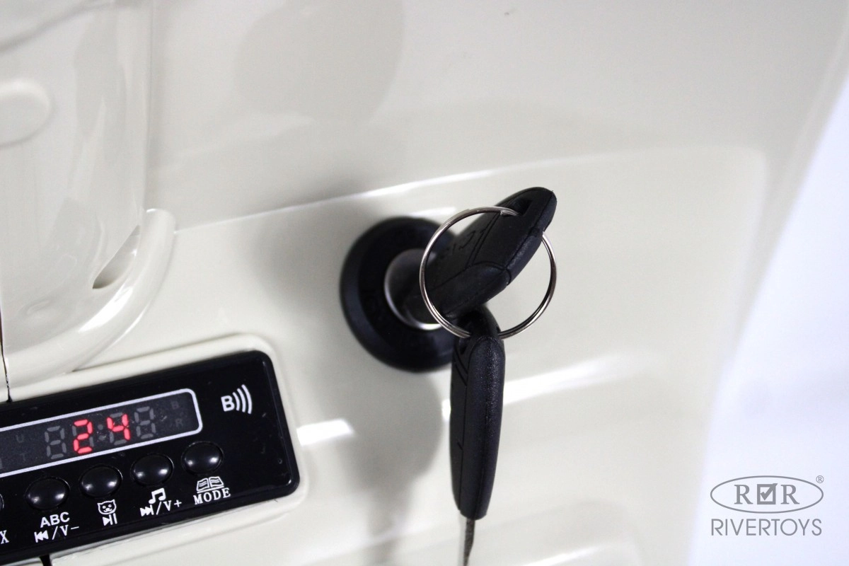 Детский электроскутер RiverToys VESPA M888MM серый 8rrs8p6rp08jfevzv66kxb94oua12kf9