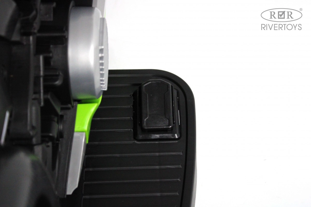 Детский электромотоцикл RiverToys C005MC серый b3k0rni9vuou9qj8daofzblf5vddesth