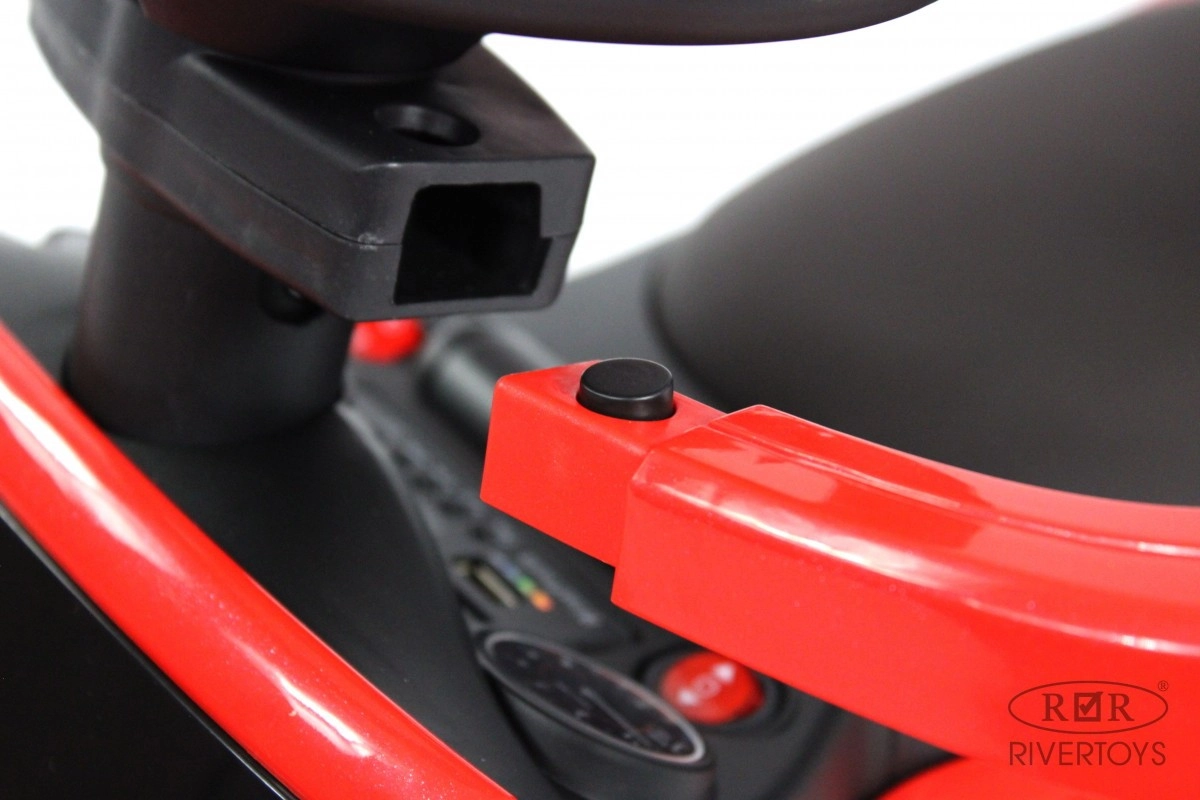 Детский толокар RiverToys Toyota Land Cruiser 300 Z002ZZ-C красный wx7gp26msr570lntq6fbh0990ilts42a