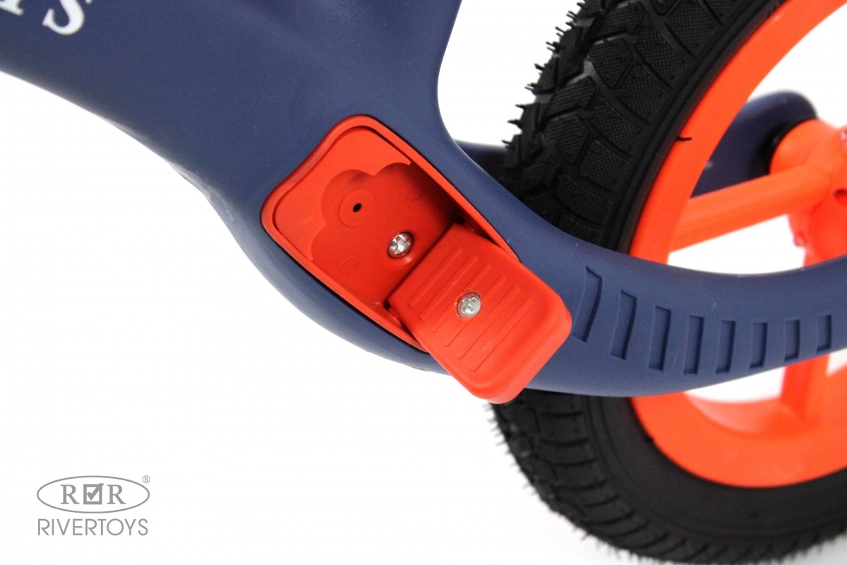 Детский беговел RiverToys HB-001 синий b7cjnb2rkeocb5exbtjtl047swgir6su