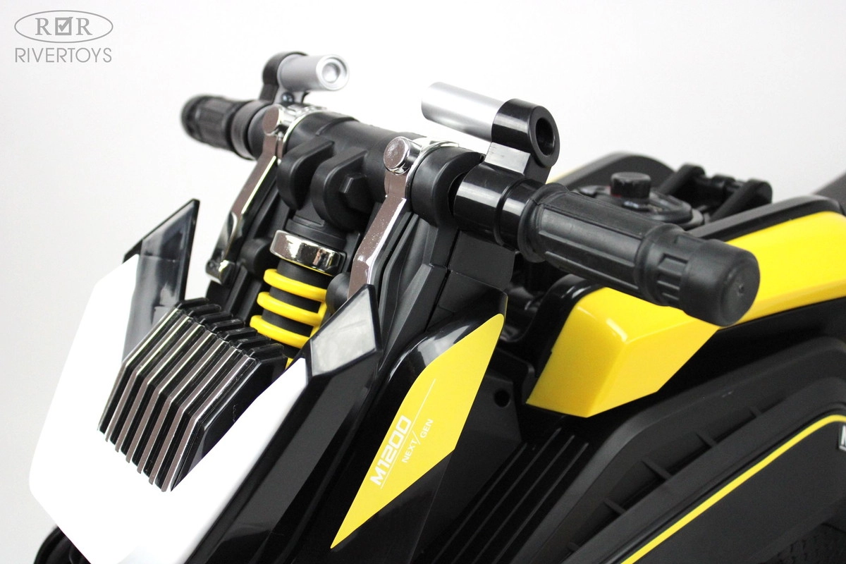 Детский трицикл RiverToys X222XX желтый hulhpcdv1qi65fimhbyqu21ahbodfj3u