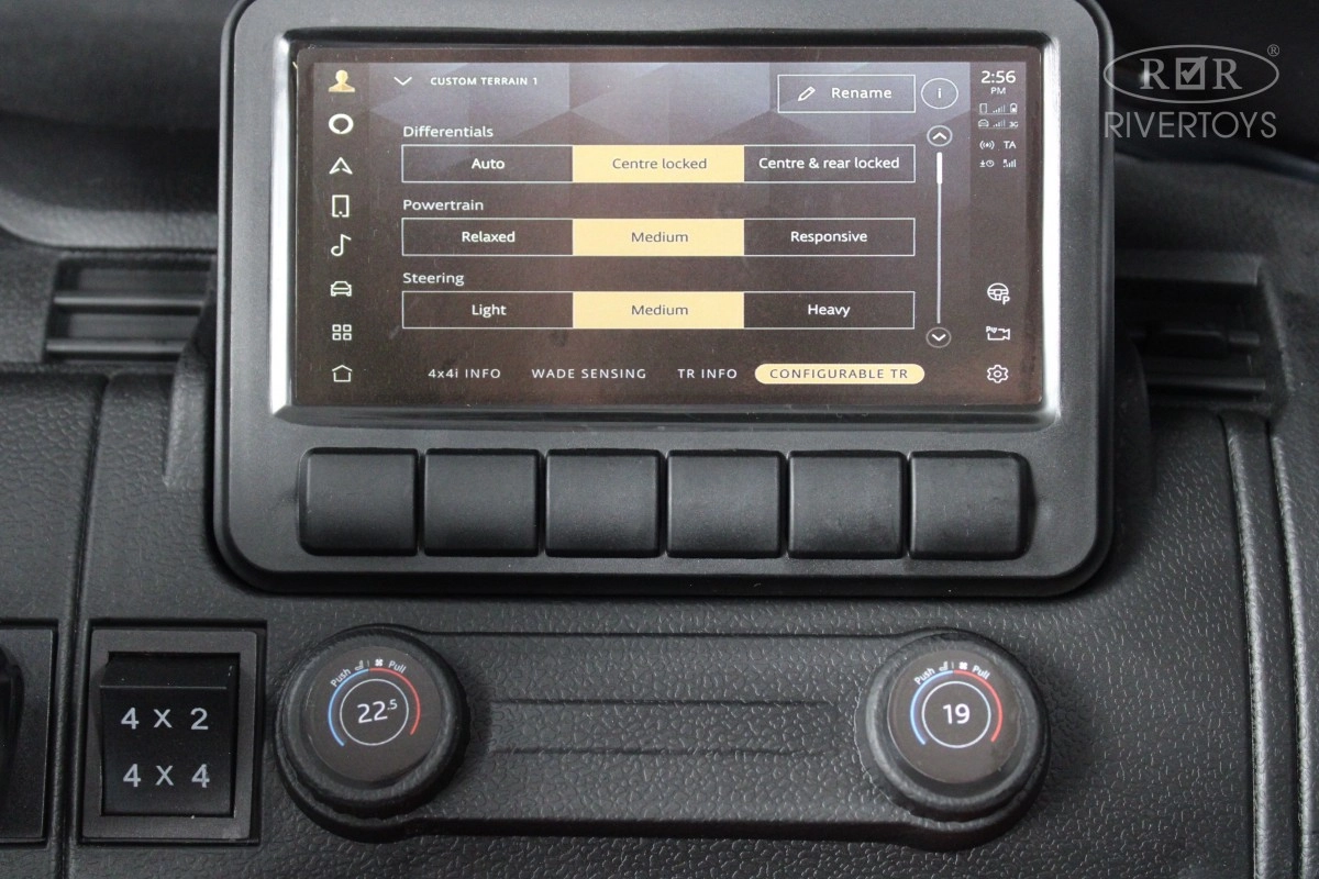 Детский электромобиль RiverToys Y999YY красный глянец o12rb6bbu72xhwx1gctzhs5y4ta6bnbh