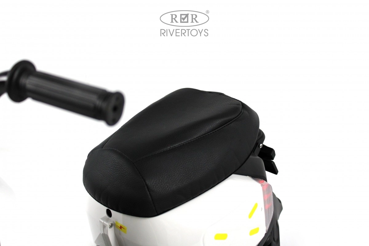 Детский электромобиль RiverToys G888GG белый 7fmc6p97iynsnsn7o0jp54ko4gzmgrzi
