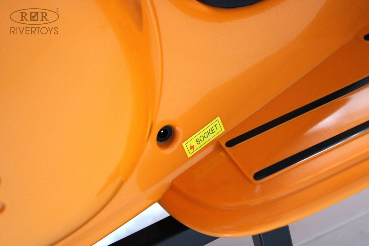 Детский электроскутер RiverToys VESPA M888MM оранжевый luem0enkey8pjr4nfiy0iwet8qot8dc8