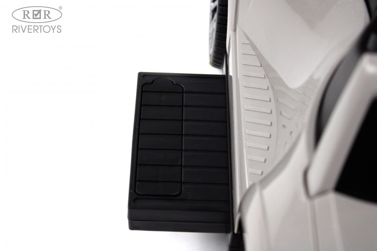 Детский толокар RiverToys Z003ZZ-C серый wzf2cekz6bnesvt1ruh2kfmgrnfw5082