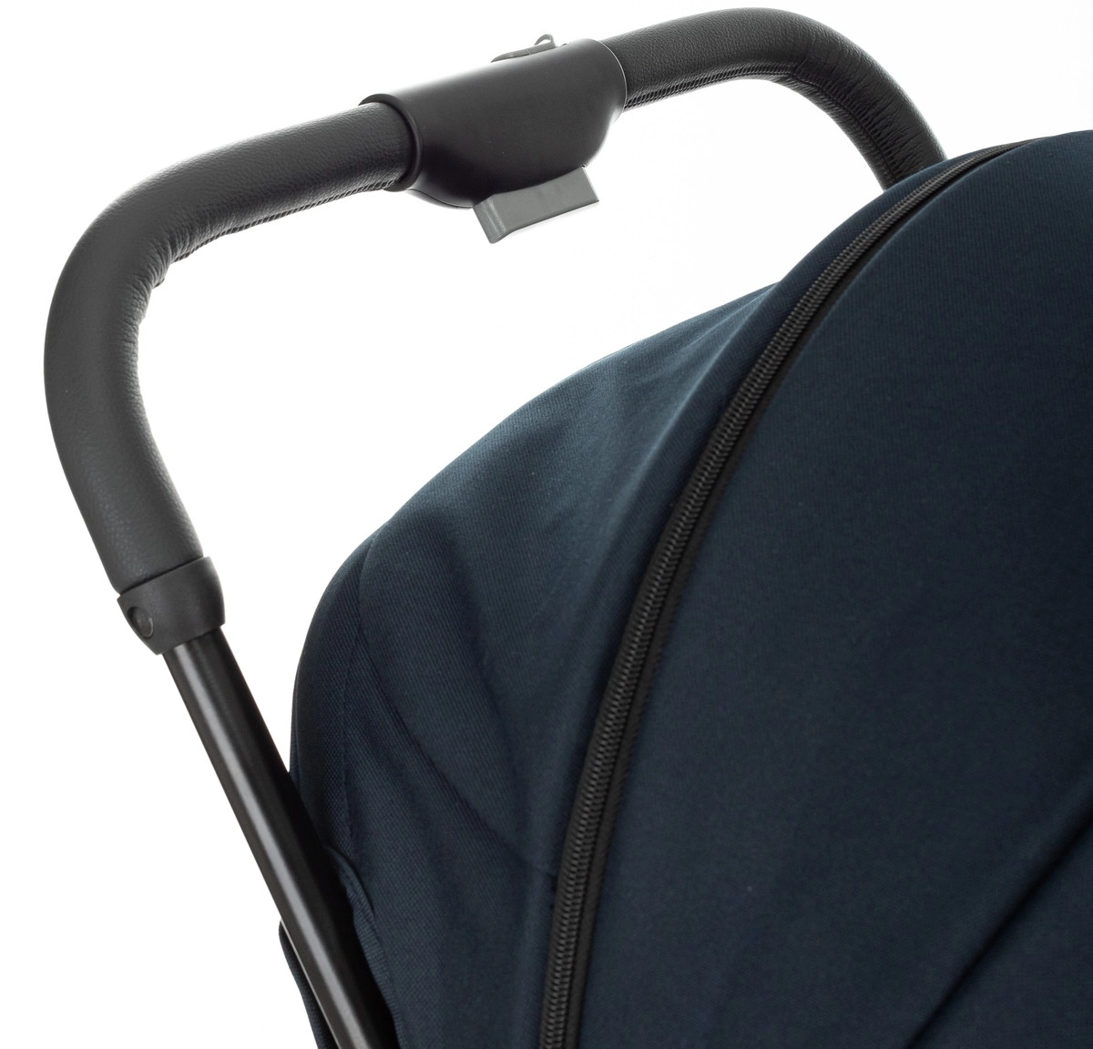 Прогулочная коляска Inglesina ZENIT NAVY v2y98hzngqtiv9gss6u85nm1ew8gjqe5