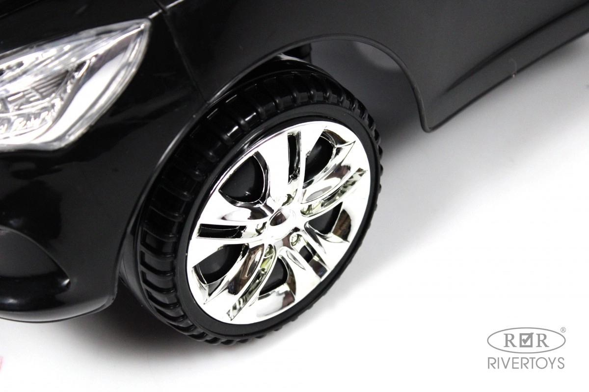 Детская каталка RiverToys Mercedes JY-Z01C черный 7cgl1yrret3xz9ke7pxue8932ldk7u36