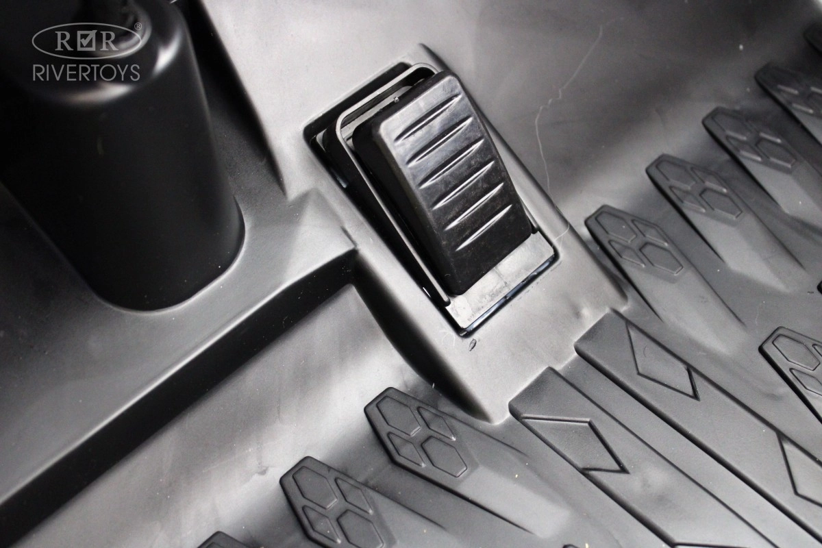 Детский электромобиль RiverToys K777AM синий knut30dojo2exfcvoro3o4rmoq06joaj