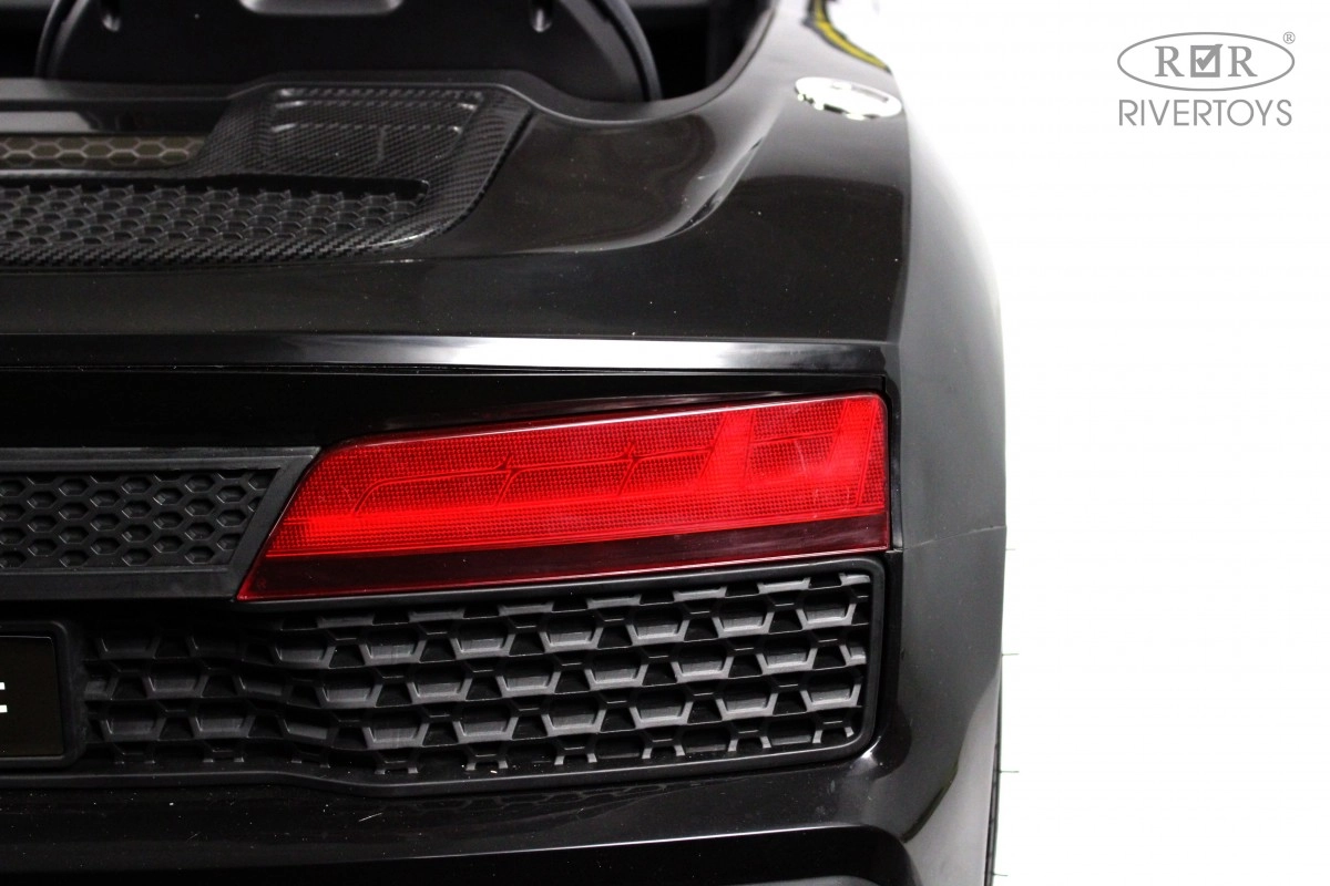 Детский электромобиль RiverToys AUDI R8 M333MM черный 4x1twlb868lyc0bohl5blor90ae3a520