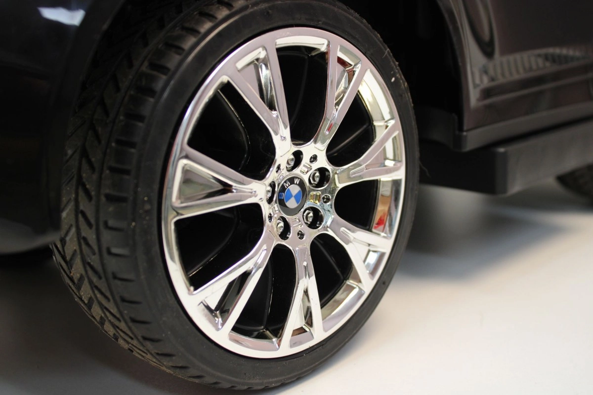 Детский толокар RiverToys BMW M5 A999MP-M с родительской ручкой черный xim30voxaid5j31vmu1mfcy55ayw34u0