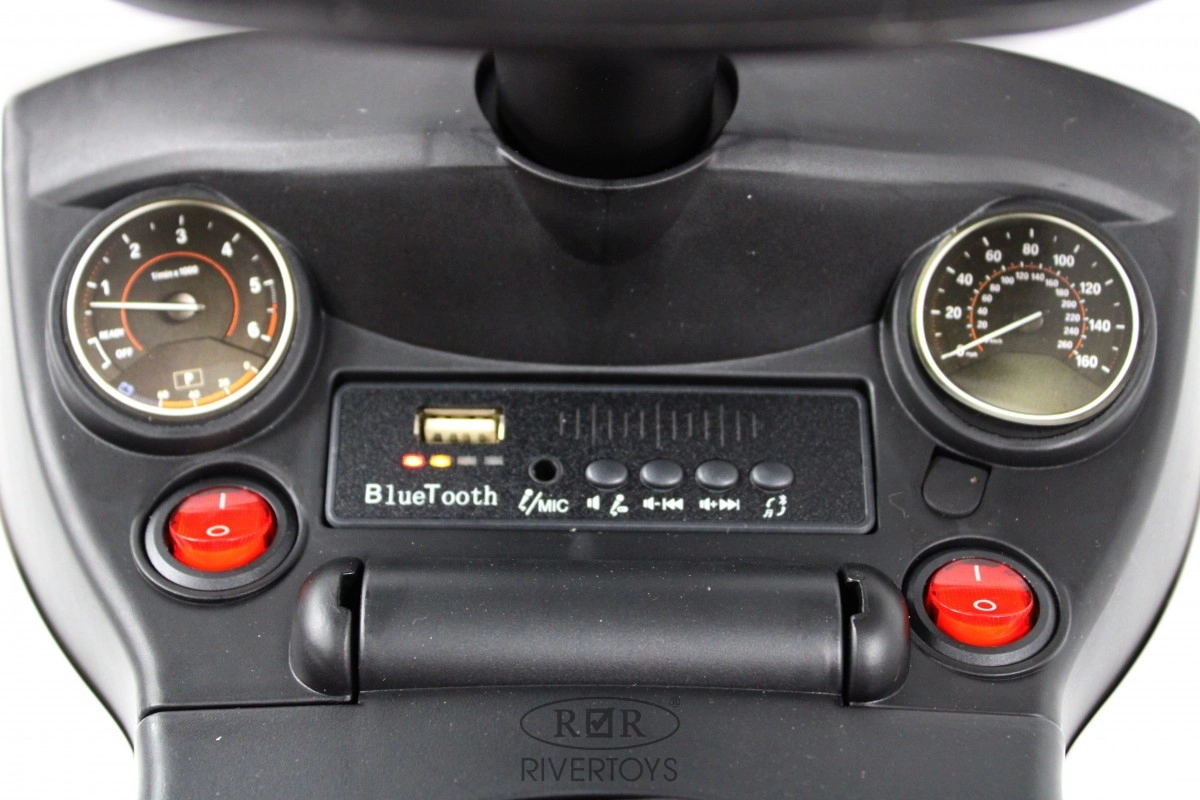 Детский толокар RiverToys Z003ZZ-D синий d191hohp4pxv7t710j2v13qy48jxsaua