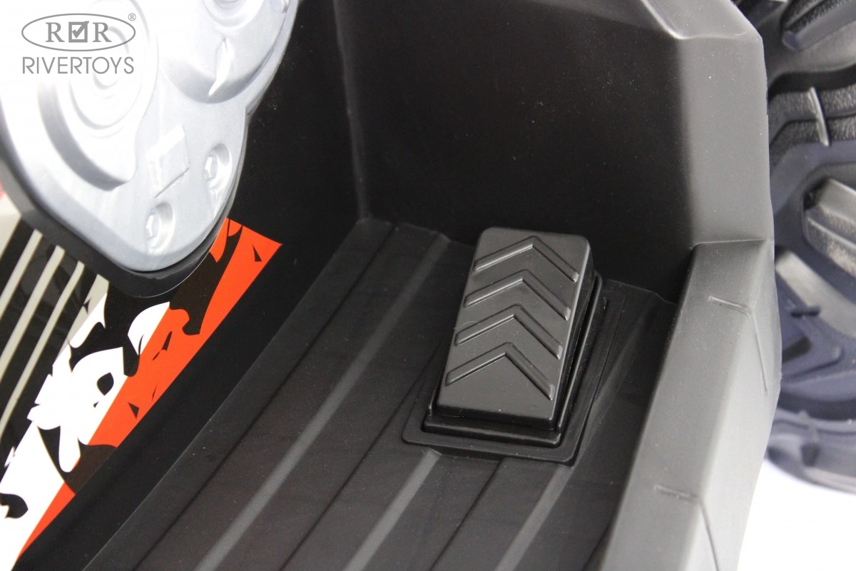 Детский электромобиль RiverToys X999XX синий спайдер sqmw18skpc1b71riilomxrech395cstt