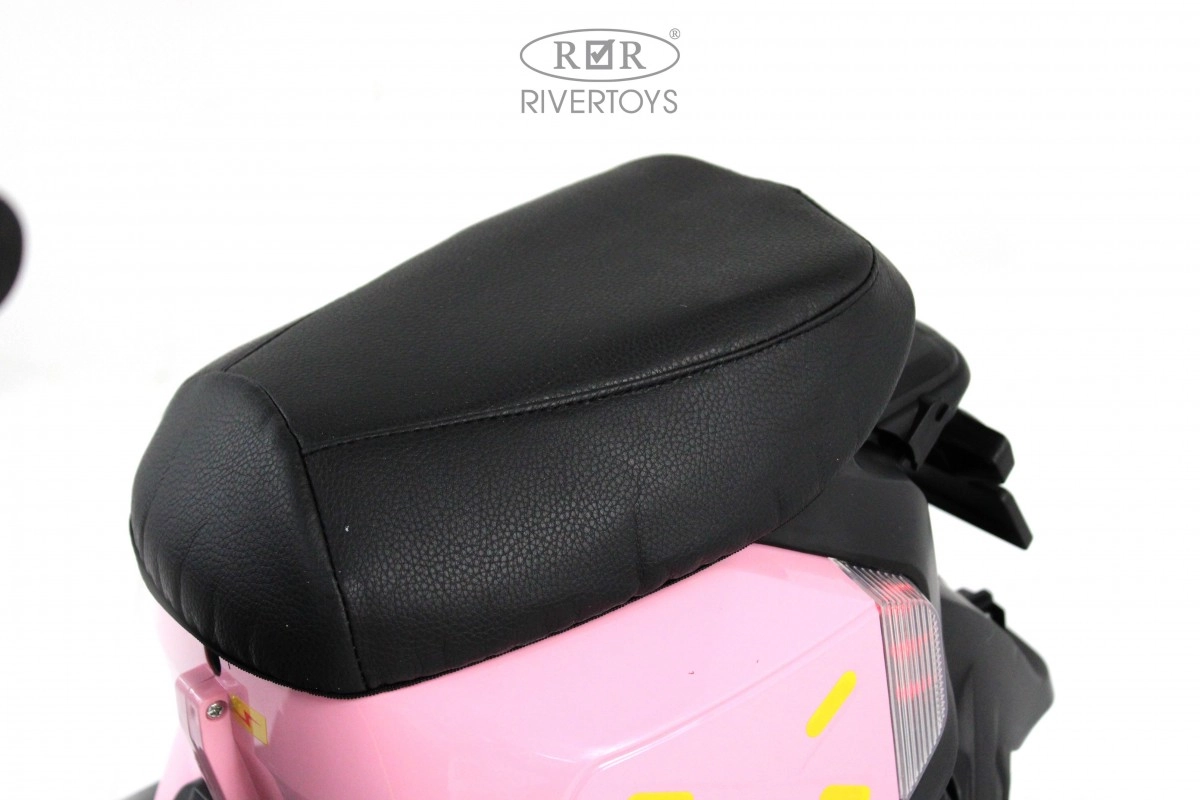 Детский электромобиль RiverToys G888GG розовый 8a45tntx0e2uq3oq7p2zsvzdc70gecl1