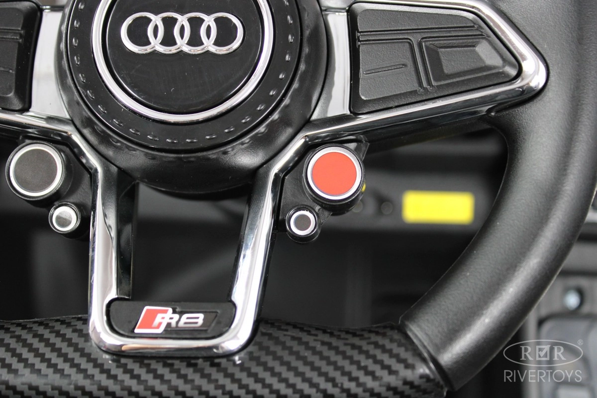 Детский электромобиль RiverToys AUDI R8 M333MM белый b9d1uw46gybdi619mnnt1j6l5txwbotn