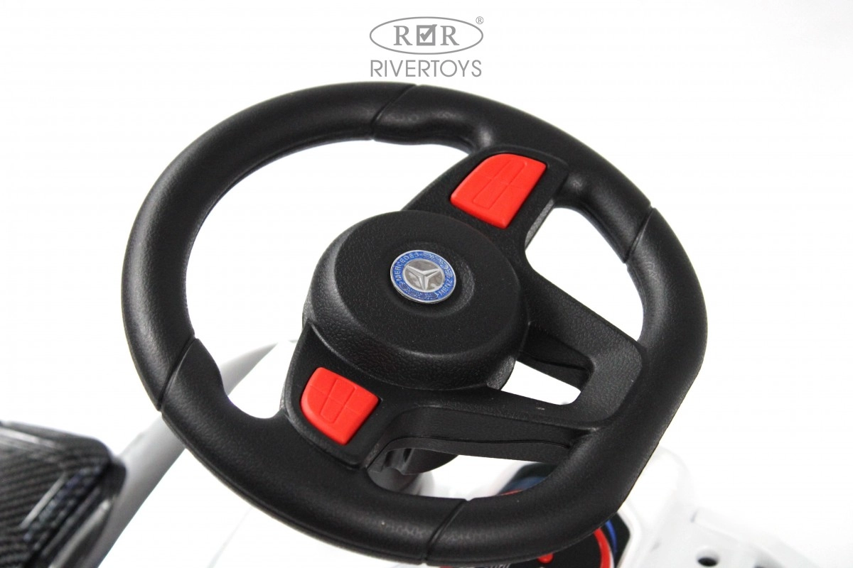 Детский электромобиль RiverToys G008GG-D белый pudbbaj8oxlayola22t7aw0s31y55ewc