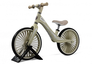 Детский беговел RiverToys HB-007-14 (белый)