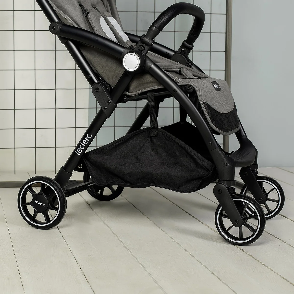 Прогулочная коляска Leclerc Magic fold plus Grey gipd44icr5sy83jfif9dcqkuv8f6n50c